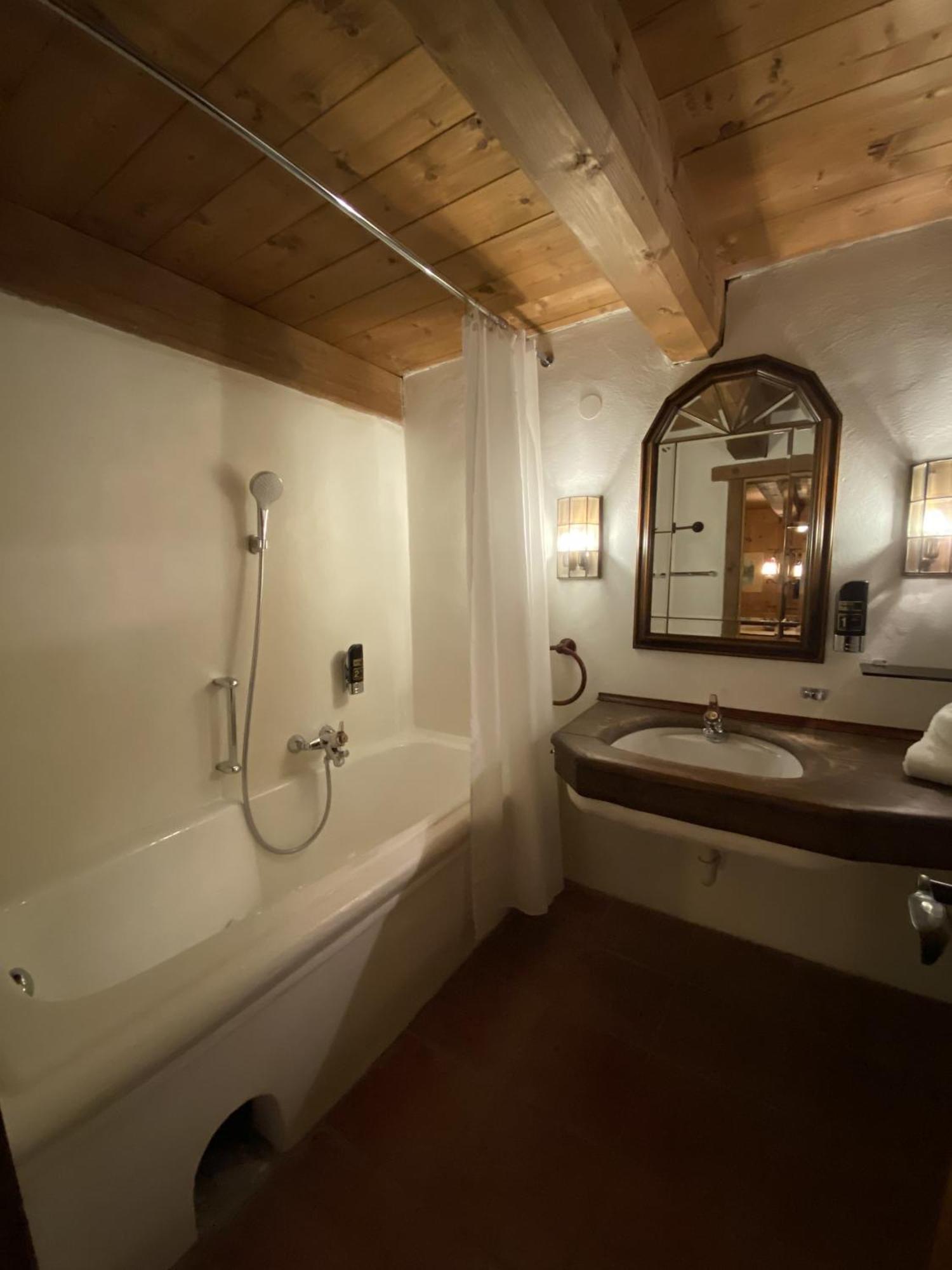 Fuchswirt Kelchsau Landgasthof-Hotel Hopfgarten im Brixental Exteriör bild